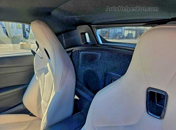 WBAHF3C01LWW54583 2020 BMW Z4 Белый Вид задних сидений
