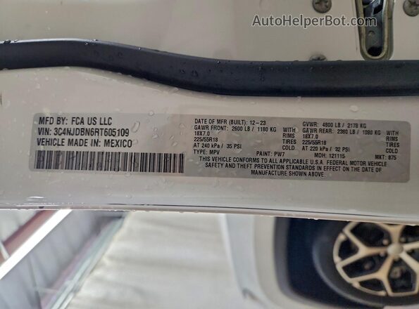 3C4NJDBN6RT605109 2024 JEEP COMPASS White Vista interior de 360 grados