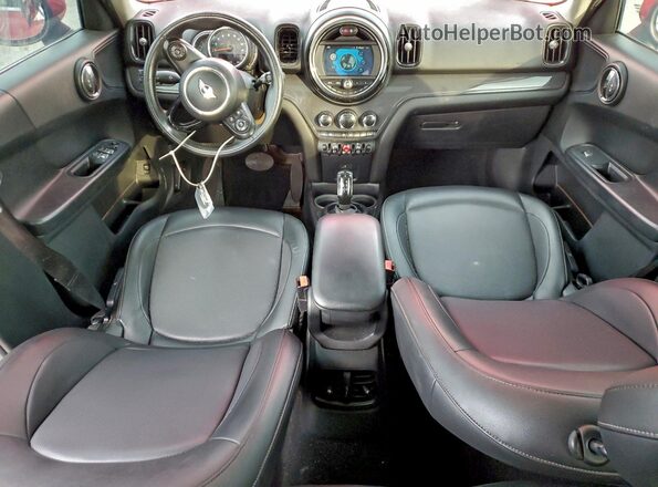 WMZYW3C04L3L21797 2020 MINI COOPER Red ხელსაწყოთა პანელის ხედი