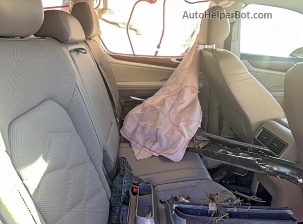 1V2DR2CA6RC543368 2024 VOLKSWAGEN ATLAS Серый Вид салона спереди