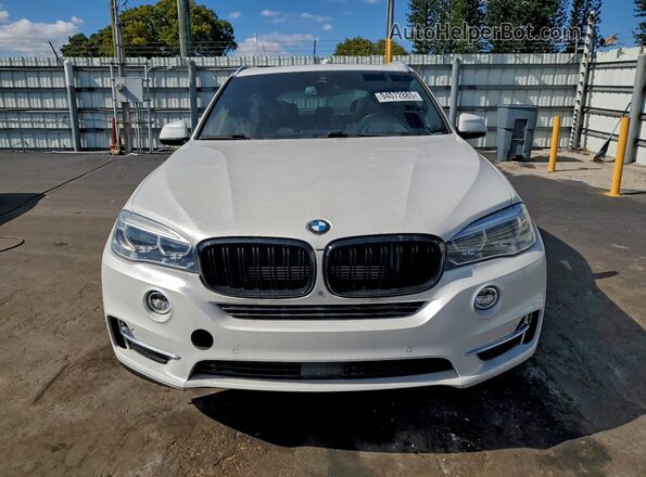5UXKT0C50J0V99005 2018 BMW X5 White 