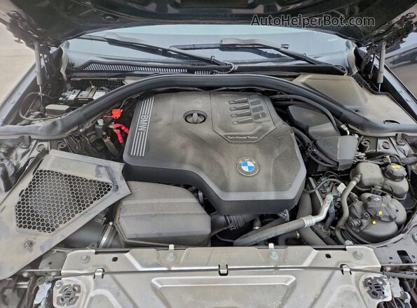 WBA5R1C08NFM20345 2022 BMW 3 SERIES Black Vista del compartimento del motor
