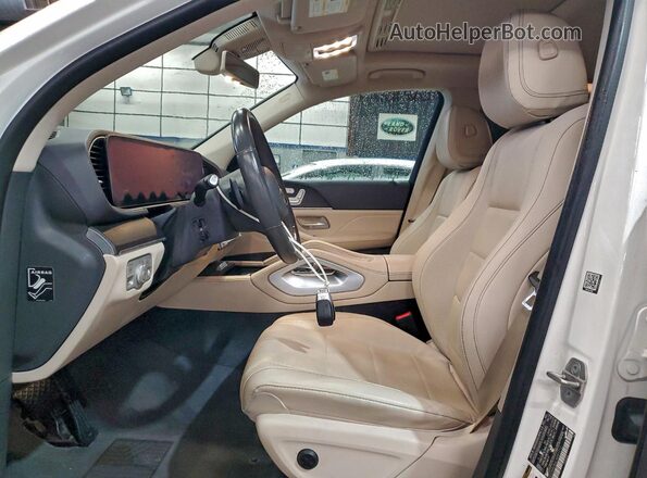4JGFB4KB6LA097712 2020 MERCEDES-BENZ GLE Белый Вид панели приборов