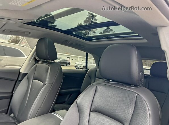 WA1EVAF18LD018010 2020 AUDI Q8 Gray Widok tylnych siedzeń