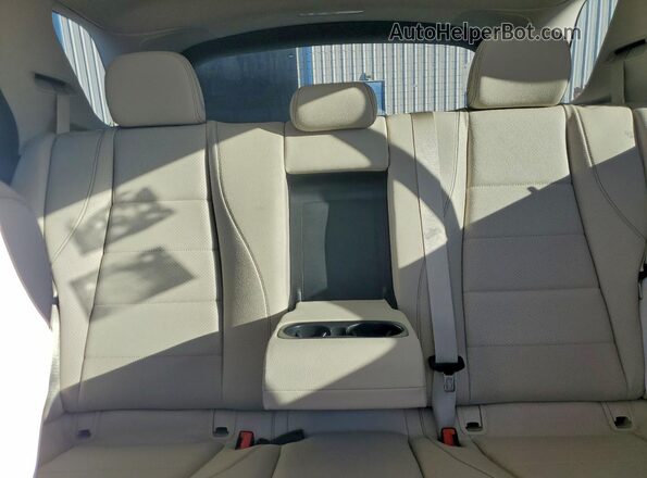 4JGFB4JB0NA654618 2022 MERCEDES-BENZ GLE-CLASS Blue Rear interior view