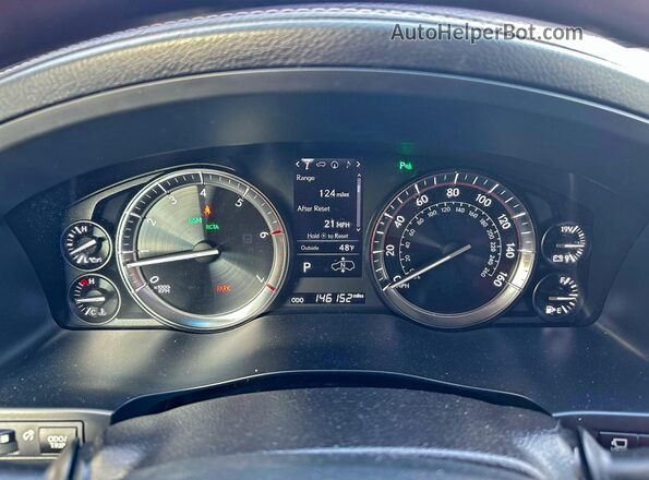 JTJHY7AXXH4233353 2017 LEXUS LX White Vista del salpicadero