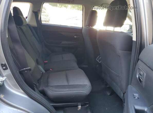 JA4AD2A3XKZ048272 2019 MITSUBISHI OUTLANDER Gray Widok wnętrza z tyłu