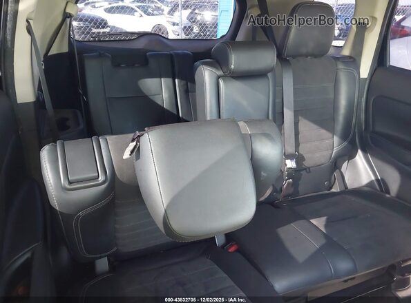 JA4AD3A34KZ022496 2019 MITSUBISHI OUTLANDER Blue Vista de la etiqueta del VIN