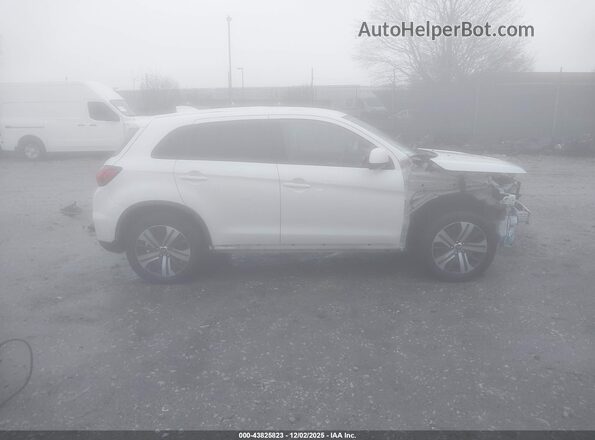 JA4AP3AU1LU017920 2020 MITSUBISHI OUTLANDER SPORT White Вид задньої частини салону