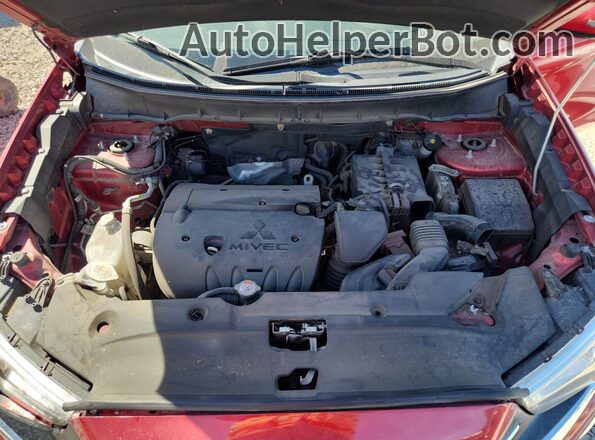 JA4AP3AW5JU015053 2018 MITSUBISHI OUTLANDER Red Widok wnętrza z tyłu