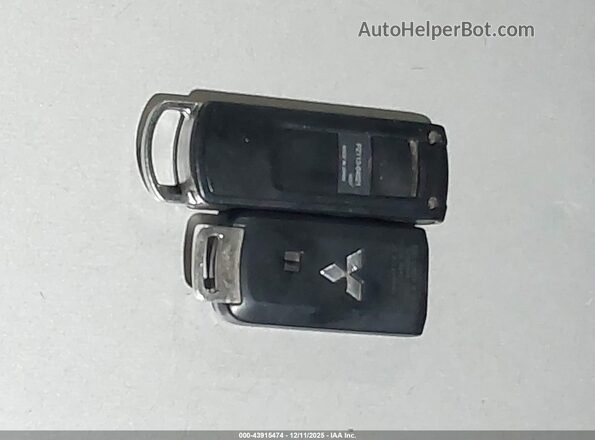 JA4AP4AU2LU013591 2020 MITSUBISHI OUTLANDER SPORT Синий Вид панели приборов