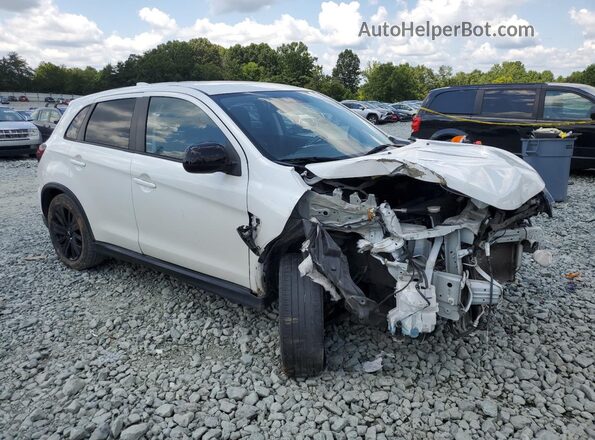 JA4APUAU6MU004751 2021 MITSUBISHI OUTLANDER Белый Передняя правая четверть