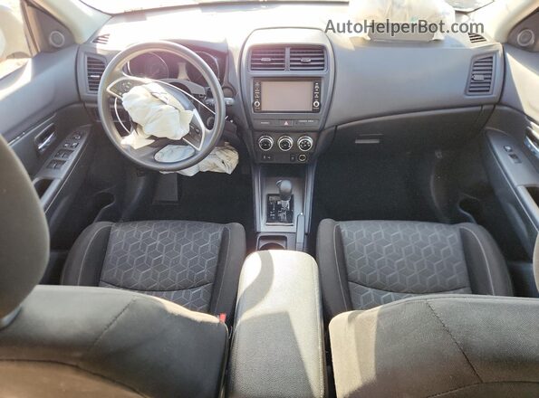 JA4APUAU7MU036611 2021 MITSUBISHI OUTLANDER Gray Vista del salpicadero