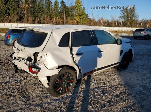 JA4APUAU9MU014030 2021 MITSUBISHI OUTLANDER White Trasero derecho
