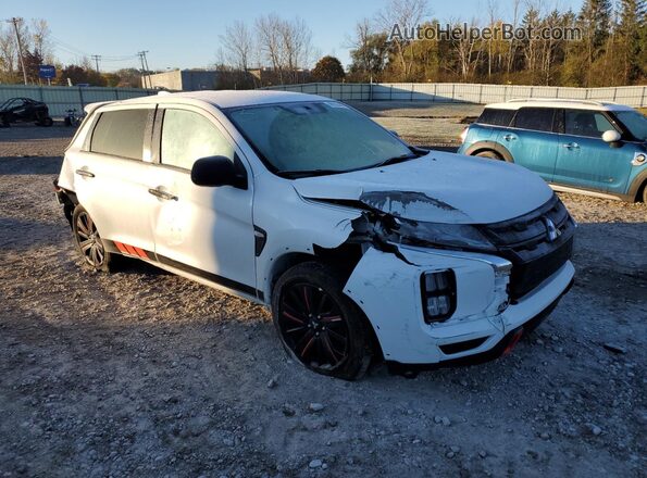 JA4APUAU9MU014030 2021 MITSUBISHI OUTLANDER White Delantero derecho