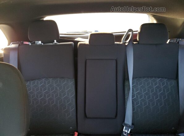 JA4APUAU9MU014030 2021 MITSUBISHI OUTLANDER White Vista de los asientos traseros
