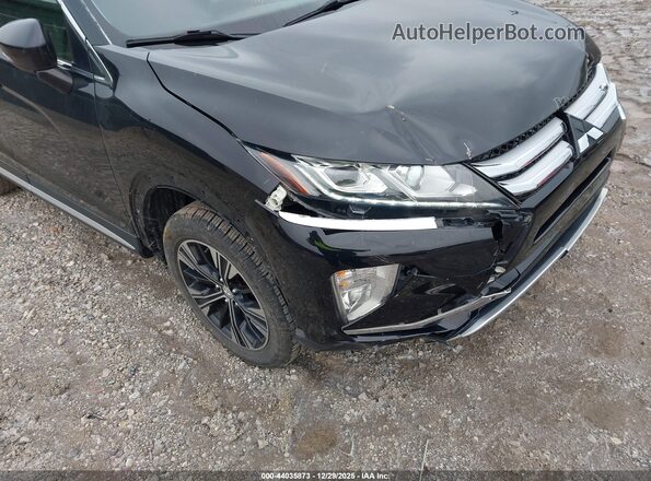 JA4AT5AA9JZ070409 2018 MITSUBISHI ECLIPSE CROSS Черный Вид спереди