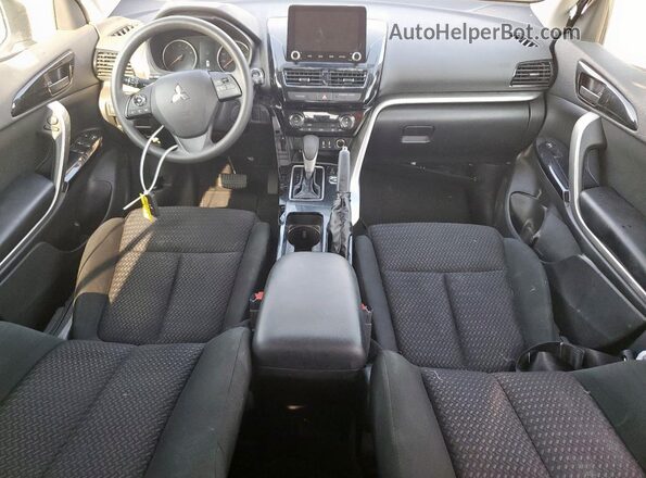 JA4ATVAA0RZ035009 2024 MITSUBISHI ECLIPSE White წინა პანელის ხედი