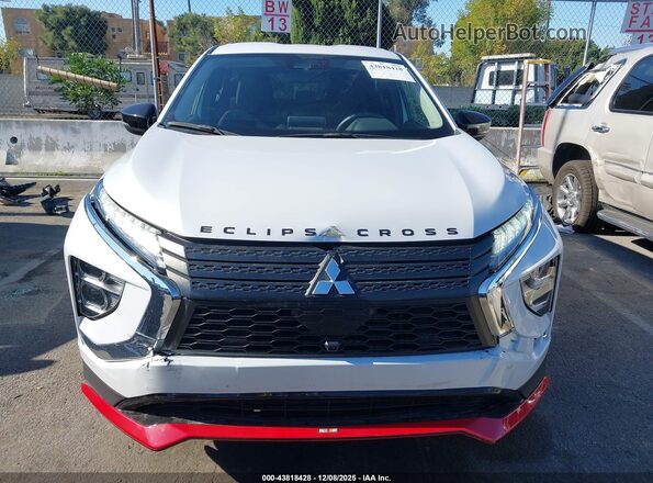 JA4ATVAA3PZ038211 2023 MITSUBISHI ECLIPSE CROSS Белый Вид щитка приборов