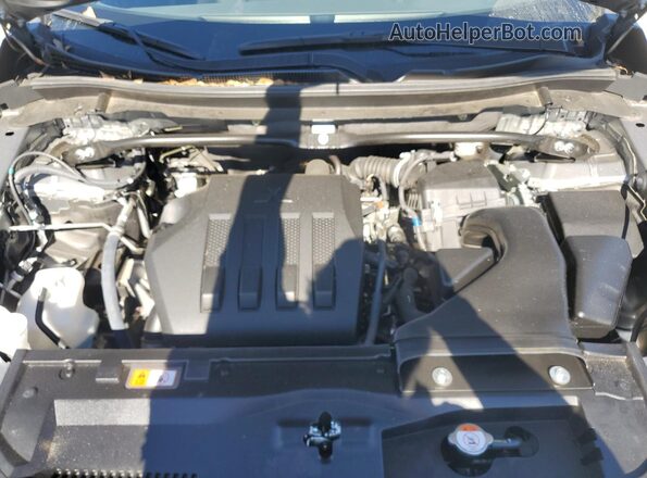 JA4ATVAA7RZ065673 2024 MITSUBISHI ECLIPSE Silver Widok wnętrza z tyłu