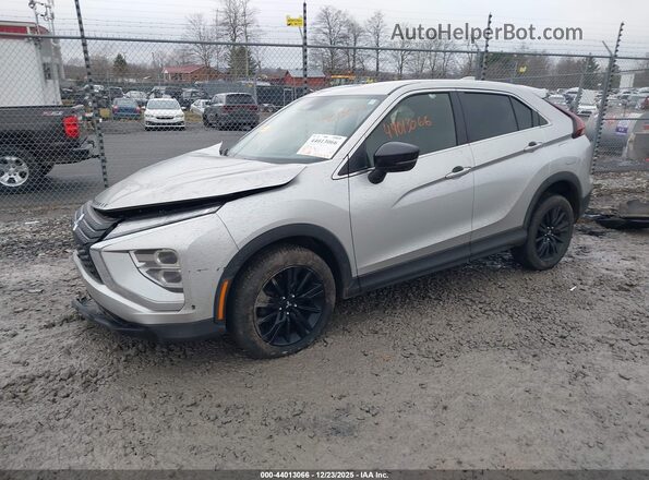 JA4ATVAA8PZ004832 2023 MITSUBISHI ECLIPSE CROSS Silver Vista tres cuartos delantera izquierda