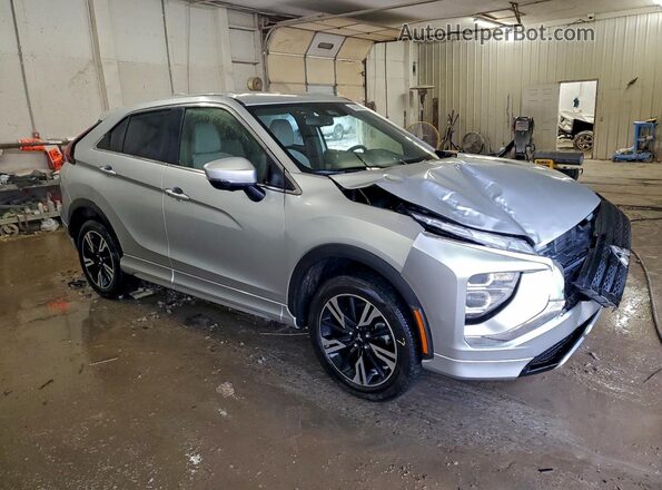 JA4ATWAA2RZ070656 2024 MITSUBISHI ECLIPSE Серебряный Передняя правая четверть