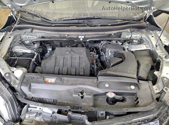 JA4ATWAA2RZ070656 2024 MITSUBISHI ECLIPSE Серебряный Вид подкапотного пространства
