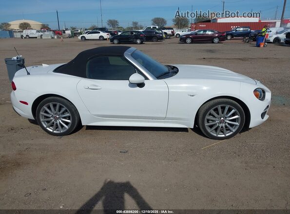 JC1NFAEK5H0101628 2017 FIAT 124 SPIDER White Панорамний вид салону 360°