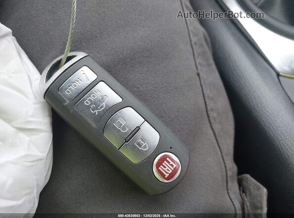 JC1NFAEK8J0134743 2018 FIAT 124 SPIDER Silver Вид панелі приладів