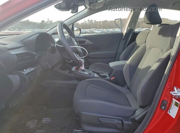 JF1GUABC3S8217259 2025 SUBARU IMPREZA Red Սալոնի դիմացի տեսք