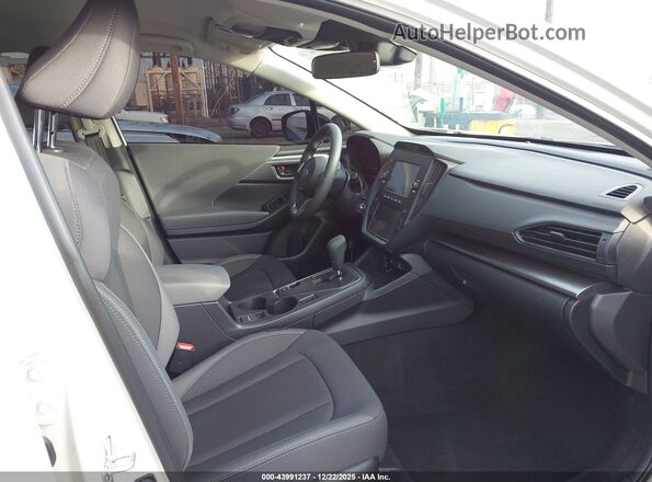 JF1GUABC8S8284746 2025 SUBARU IMPREZA White Front interior view
