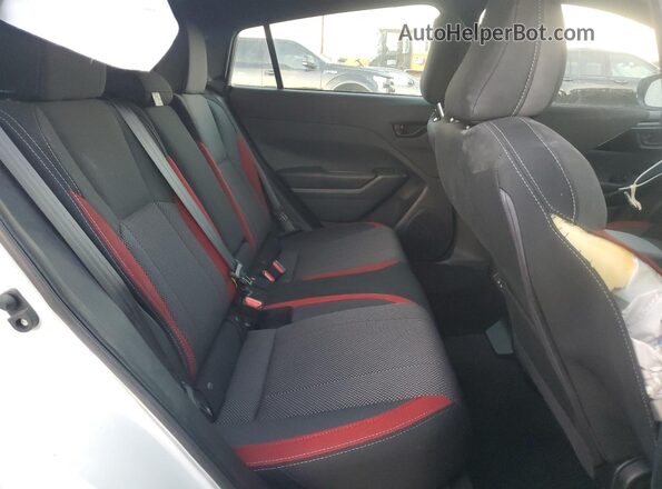 JF1GUHHC2R8374453 2024 SUBARU IMPREZA White Widok tylnych siedzeń