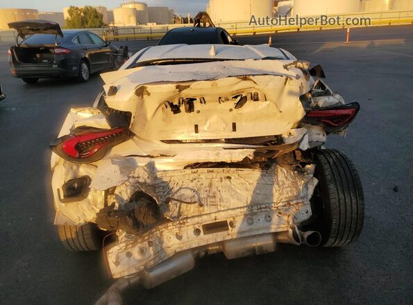 JF1ZCAC12J9602507 2018 SUBARU BRZ White Rear view