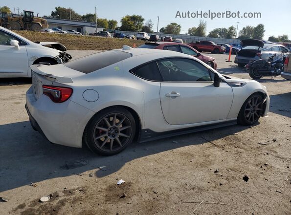 JF1ZCAC16L9702144 2020 SUBARU BRZ White Rear right
