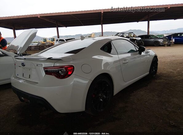 JF1ZCAC1XH9605570 2017 SUBARU BRZ White Tył prawy