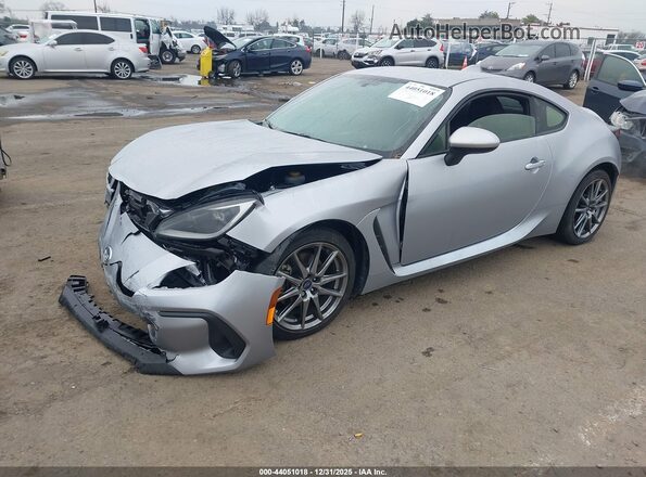 JF1ZDBC18P8704170 2023 SUBARU BRZ Серебряный Передняя левая четверть