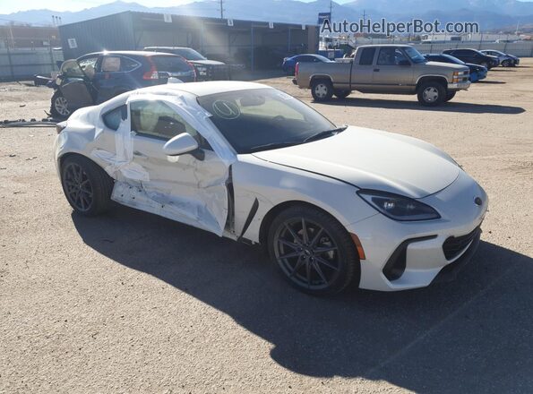 JF1ZDBE10P9700315 2023 SUBARU BRZ White 