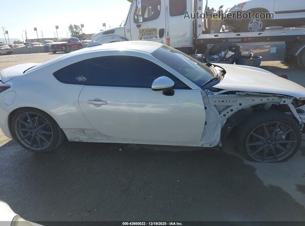 JF1ZDBE19R8701729 2024 SUBARU BRZ White სალონის 360-გრადუსიანი ხედი