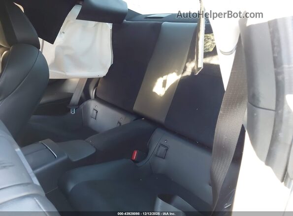 JF1ZDBS14R9701085 2024 SUBARU BRZ Gray VIN կոդի պիտակի տեսք
