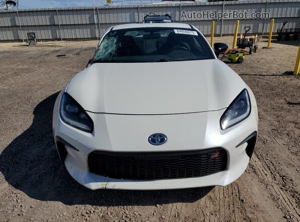 JF1ZNBE18P9761506 2023 TOYOTA GR White Вид спереду