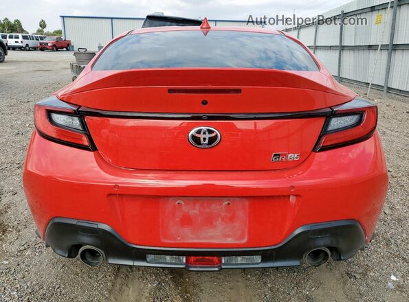JF1ZNBF16P8765087 2023 TOYOTA GR Red Հետևի տեսք