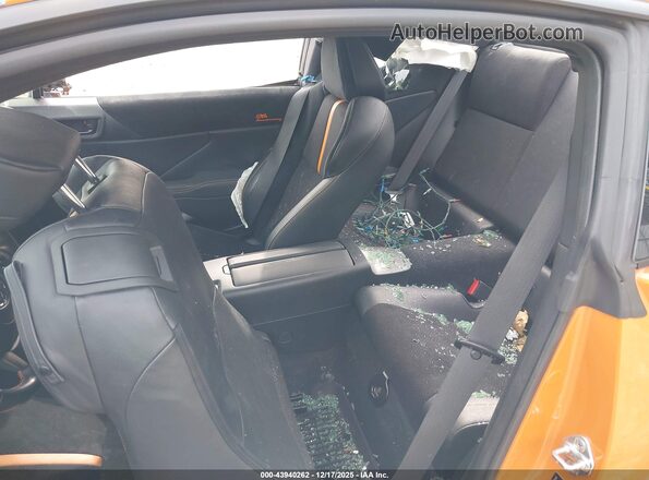 JF1ZNBG15P9755935 2023 TOYOTA GR86 Orange VIN կոդի պիտակի տեսք