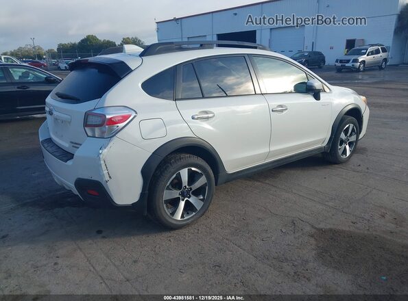 JF2GPBLC2GH223066 2016 SUBARU CROSSTREK HYBRID White Задня права чверть