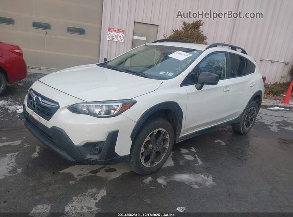 JF2GTABC6NH209711 2022 SUBARU CROSSTREK White Առջևի ձախ երեք քառորդ տեսարան