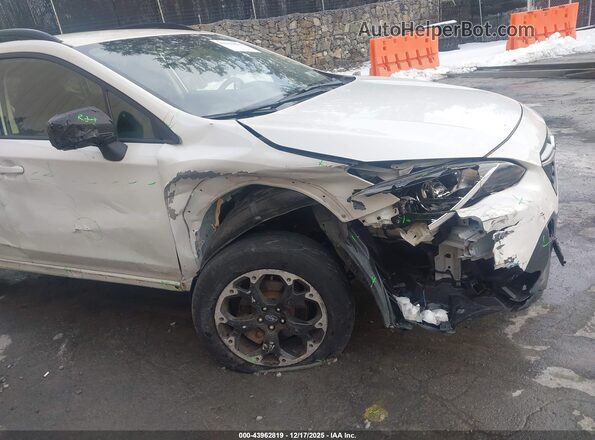 JF2GTABC6NH209711 2022 SUBARU CROSSTREK White Դիմացի տեսք