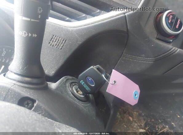 JF2GTABC6NH209711 2022 SUBARU CROSSTREK White Առջևի վահանակի տեսք
