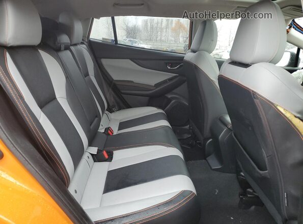 JF2GTALC5JH300784 2018 SUBARU CROSSTREK Orange 