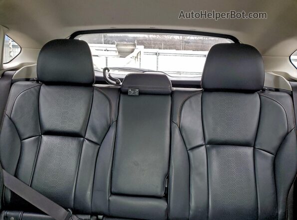 JF2GTAMC6L8203532 2020 SUBARU CROSSTREK Серебряный Вид задних сидений