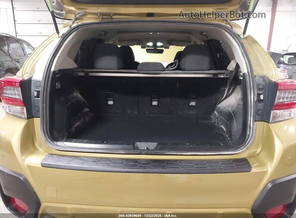 JF2GTAPC3NH213238 2022 SUBARU CROSSTREK Green 