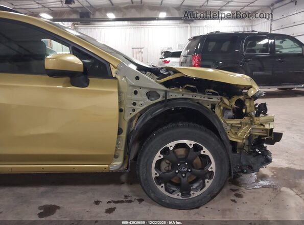 JF2GTAPC3NH213238 2022 SUBARU CROSSTREK Green 